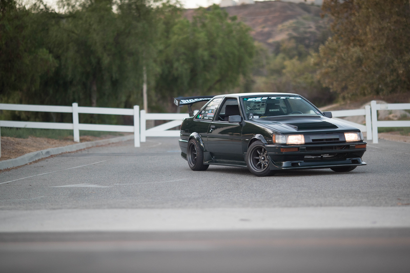 Illustration for article titled This Time Attack Toyota AE86 Corolla Used To Live Out In A Field Full Of Goats